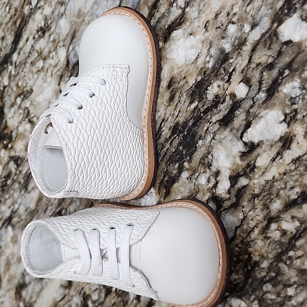 Josmo Logan Woven Baby Walking Shoes, Size 2.5 NWOT! - Picture 2 of 10